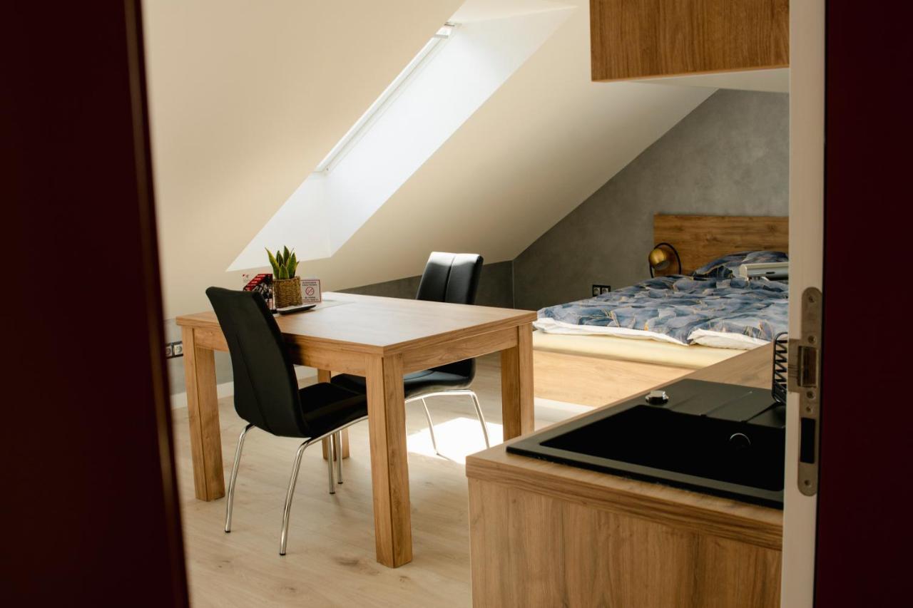 Apartamenty Jordanow - Stacja Paliw Moya Extérieur photo